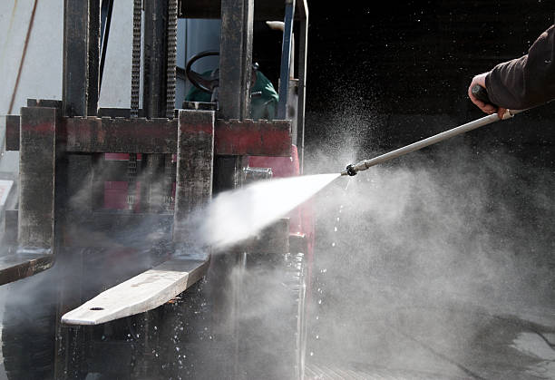 Professional Pressure Washing in Watergate, FL